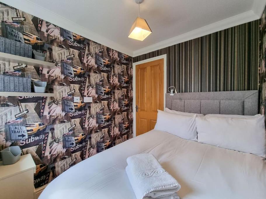 Stunning Family Home Close To The City Centre Manchester Buitenkant foto