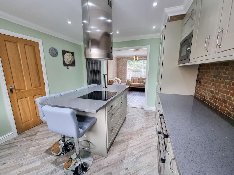 Stunning Family Home Close To The City Centre Manchester Buitenkant foto