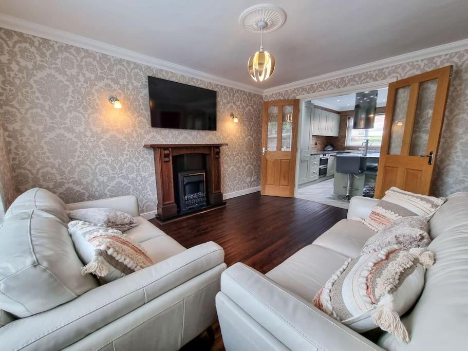Stunning Family Home Close To The City Centre Manchester Buitenkant foto